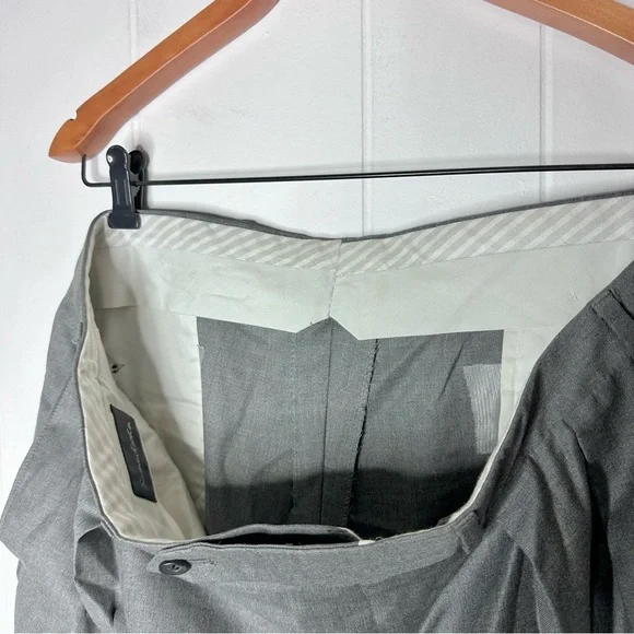 Samuelsohn Comfort Waist Super 110’s Pleated Wool Dress Pants - Picture 8 of 12